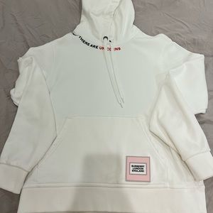 Burberry sweatshirt